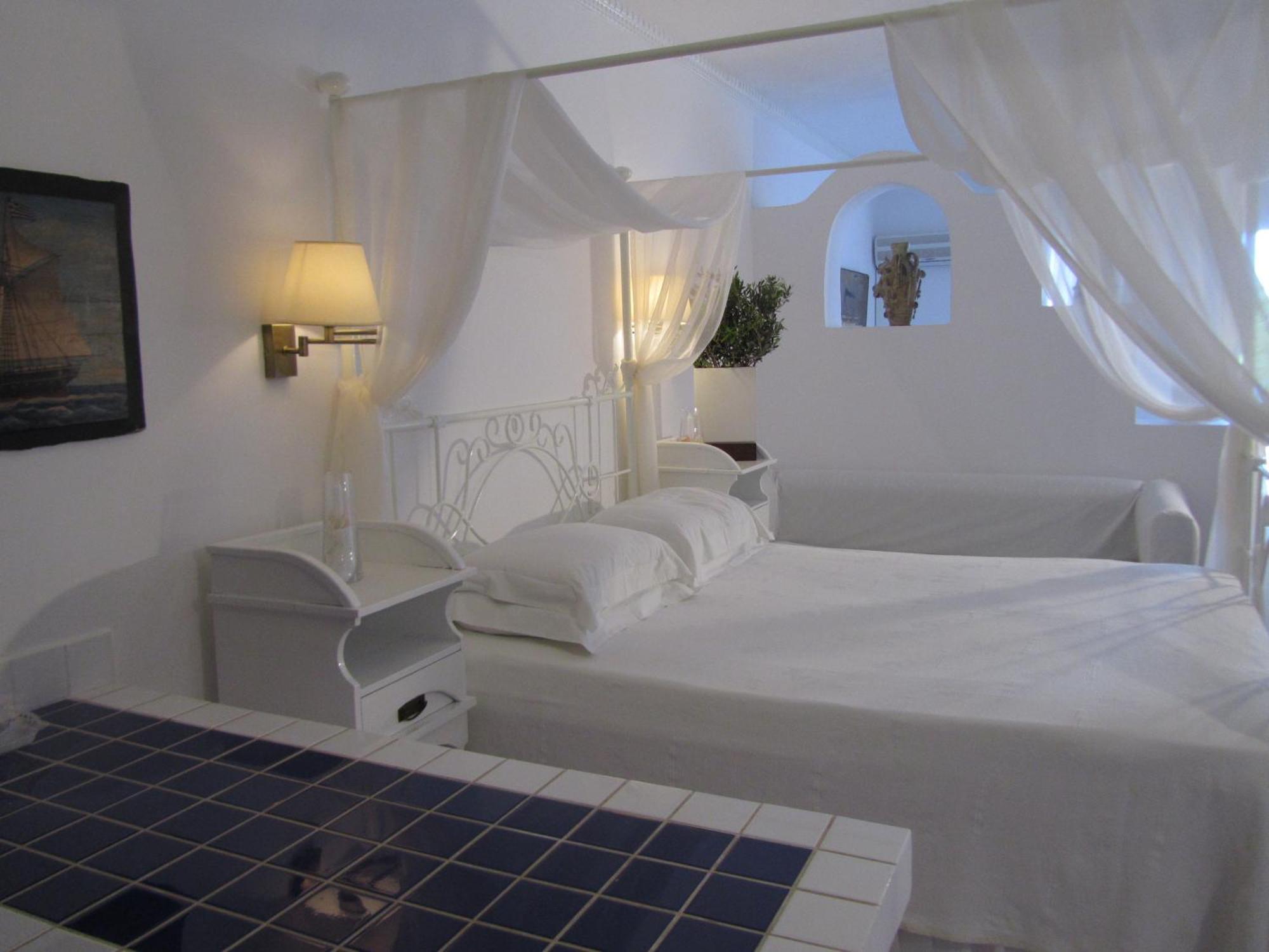 Porto Scoutari Romantic Hotel Скала Номер фото